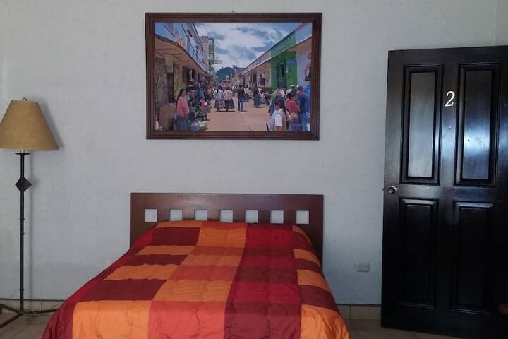 Room 5 of 28