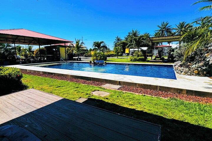 Pool 38 of 59