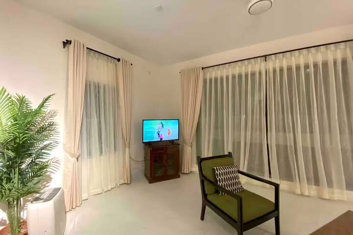 Room 3 of 11