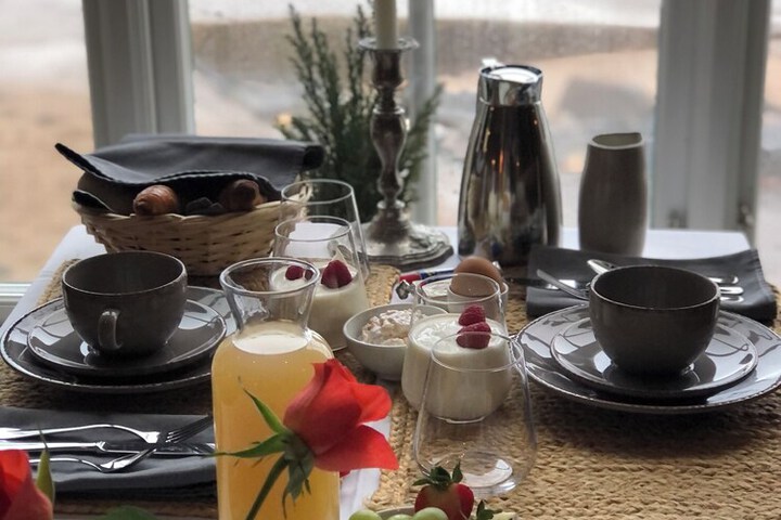 Breakfast/Coffee Service 33 of 44