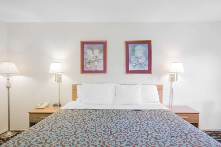Room 3 of 15