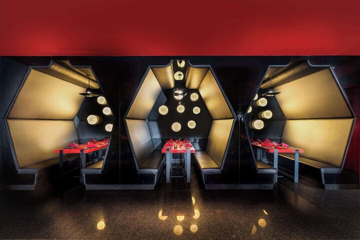 Dining 82 of 100