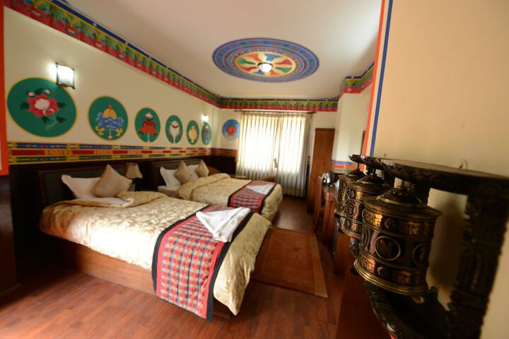 Room 9 of 79