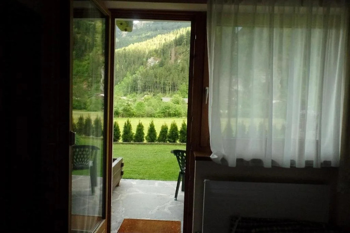 Terrace/Patio 6 of 15