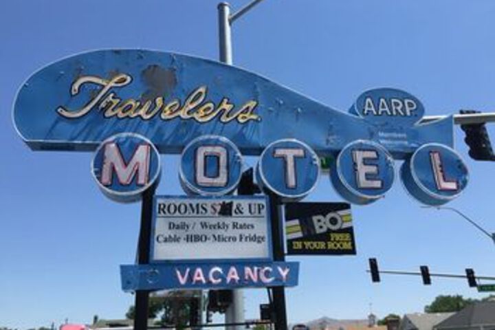 Travelers Motel