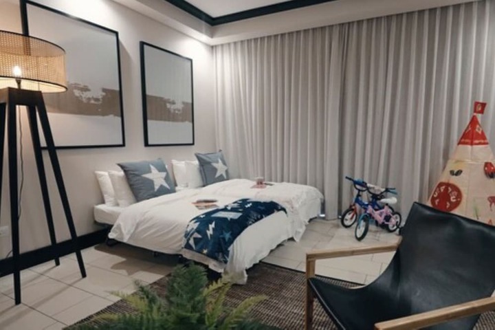 Room 26 of 236
