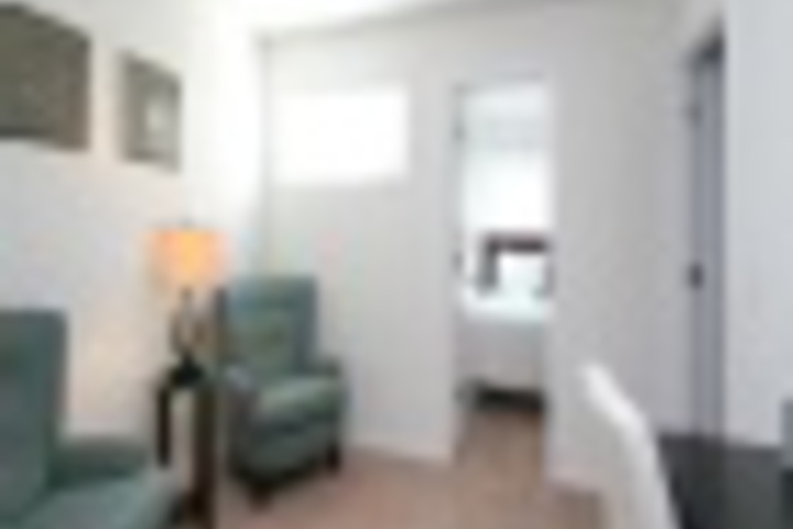 Room 27 of 299