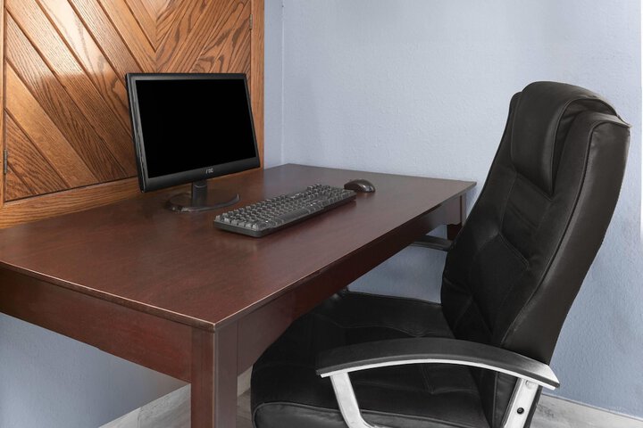 Business Center 47 of 55