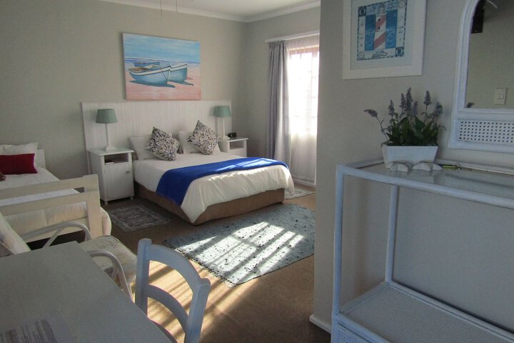 Room 26 of 80