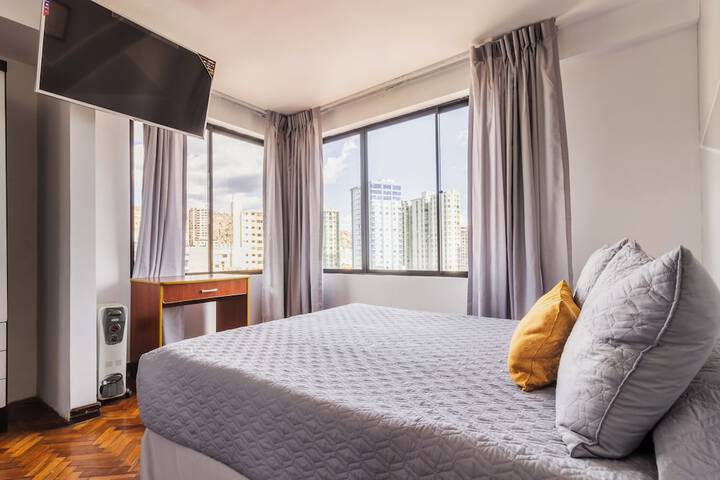 Room 21 of 36