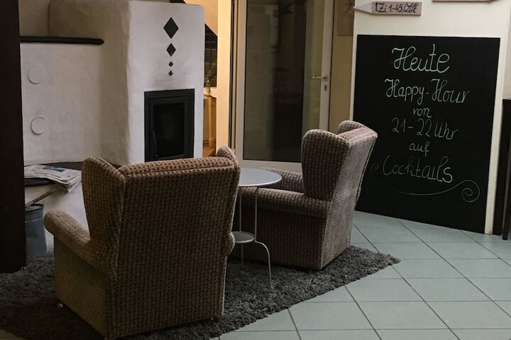 Guest Lobby