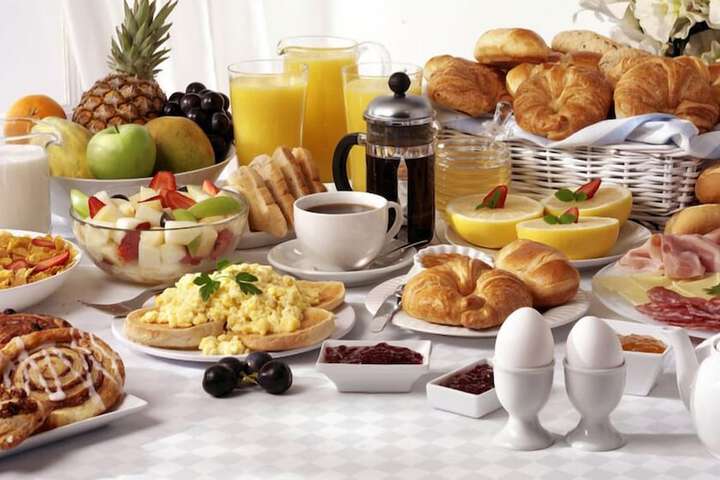 Breakfast meal