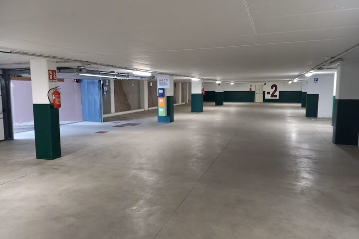 Property Grounds 72 of 80