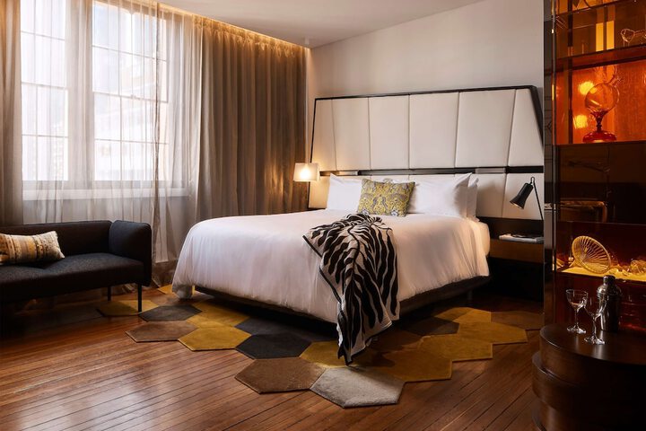 Room 21 of 54