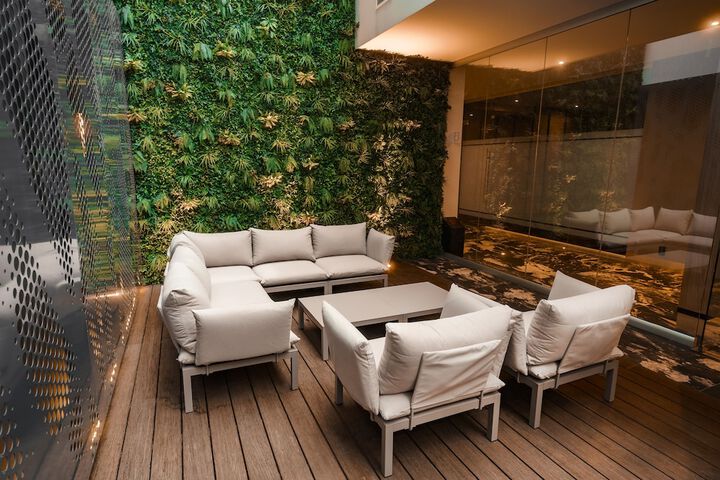 Terrace/Patio 33 of 105
