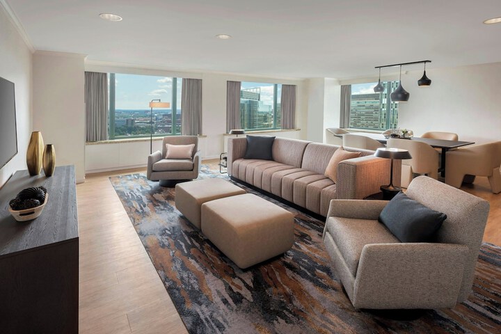 Room 46 of 110
