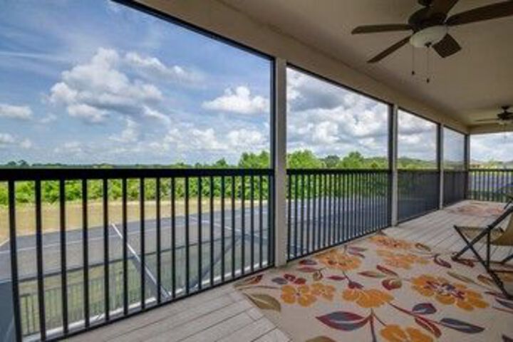 Terrace/Patio 3 of 25
