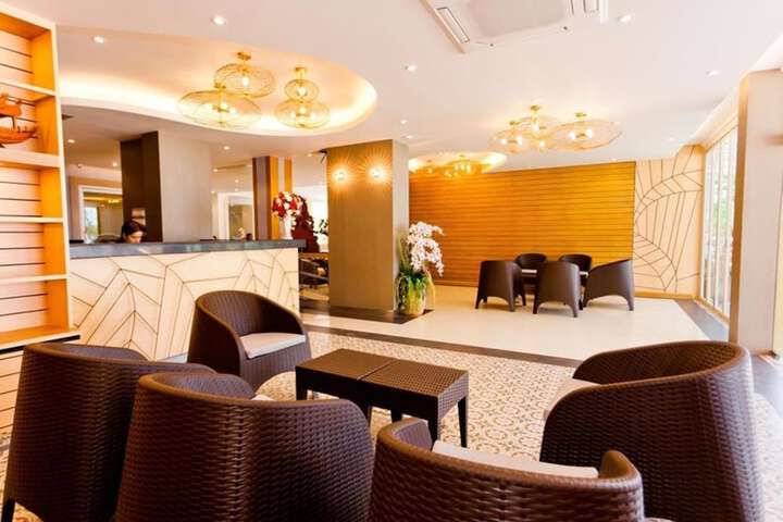 Hotel Interior 3 of 97