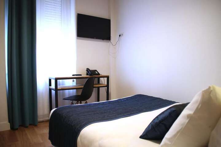 Room 25 of 45