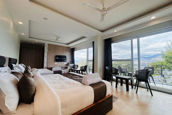 Room 42 of 50