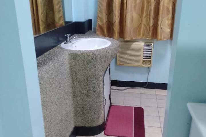 Room 18 of 26