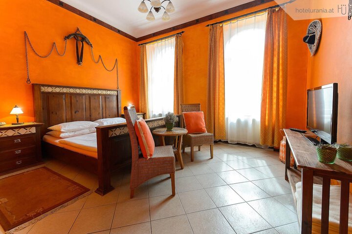 Room 45 of 205