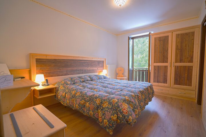 Room 13 of 47