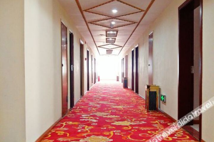 Hotel Interior 5 of 9