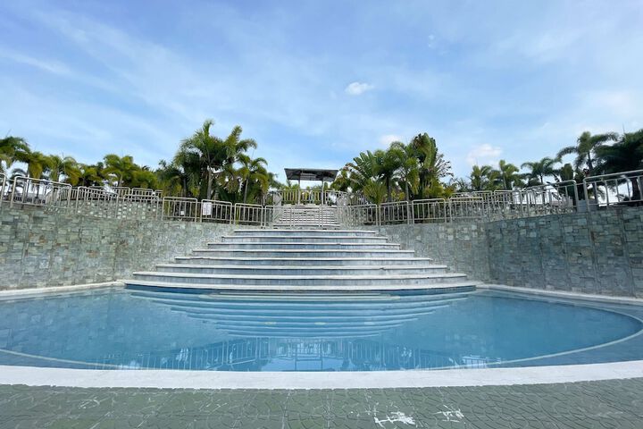 Pool 146 of 200