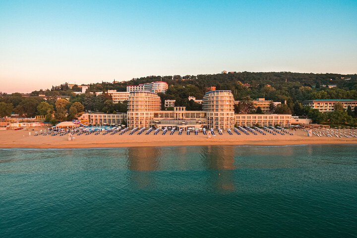 Hotel 31 of 31