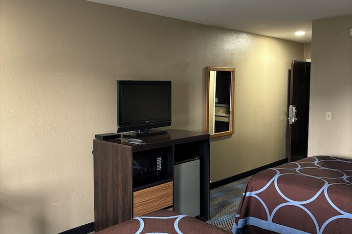 Room 26 of 57