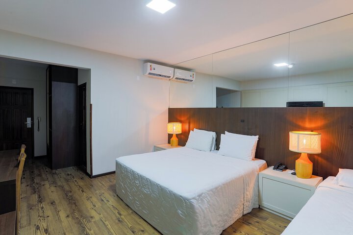 Room 27 of 91