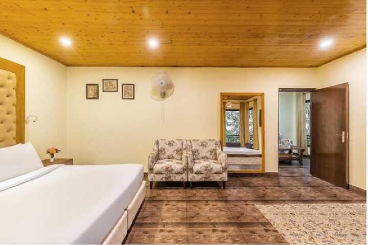 Room 6 of 34