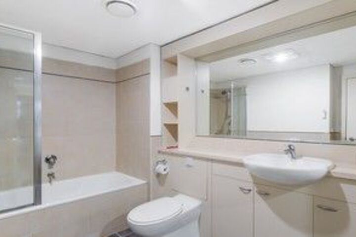 Room 2 of 15