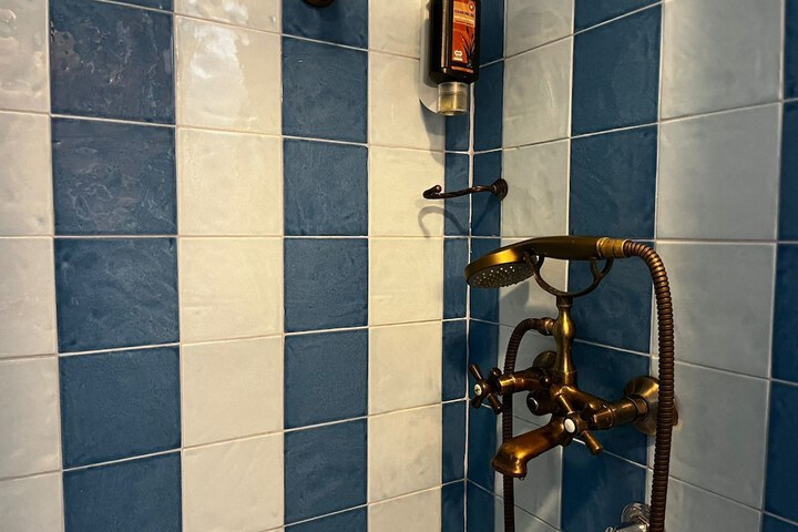 Room 45 of 59