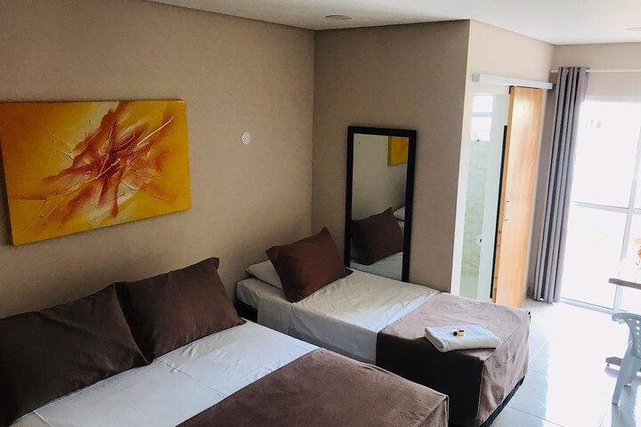 Room 7 of 75