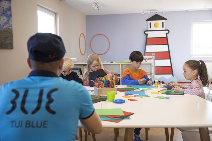 Childrens Activities 57 of 106