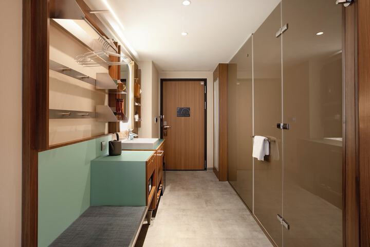 Room 20 of 59