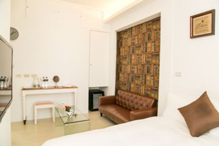 Room 122 of 141