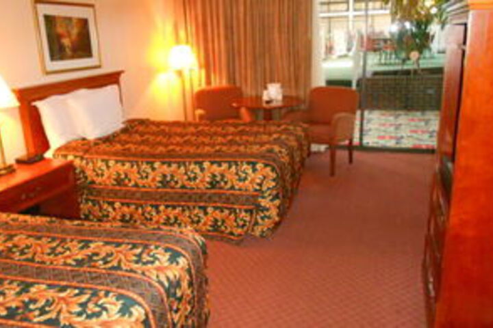 Room 29 of 53