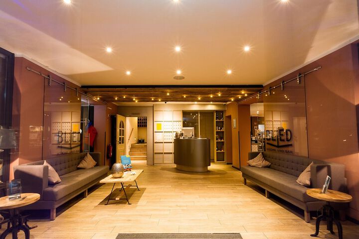 Guest Lobby