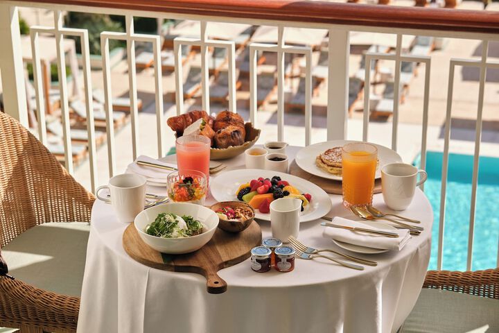 In-room dining