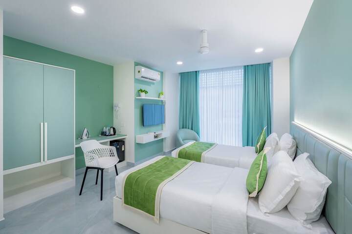 Room 11 of 49