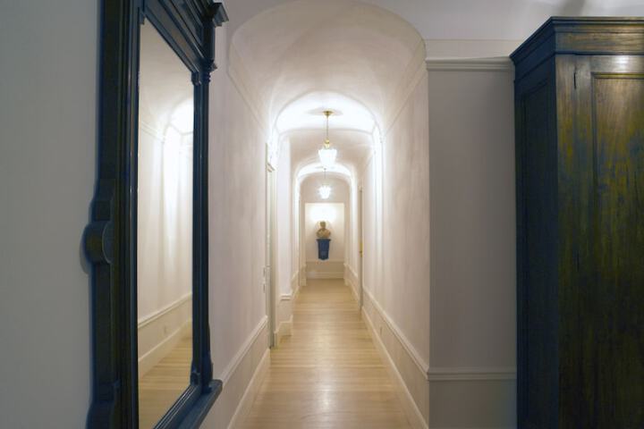 Room 32 of 179