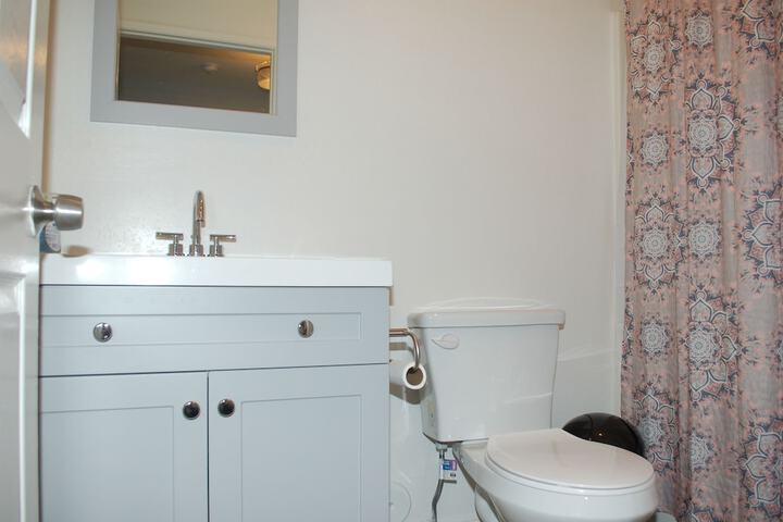 Room 14 of 24