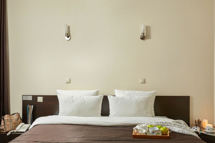 Room 6 of 35
