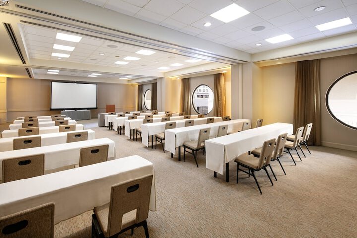 Meeting facility