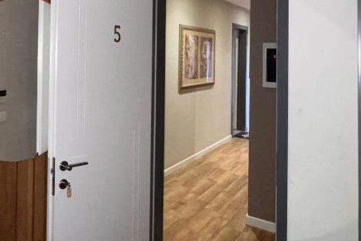 Hotel 3 of 34