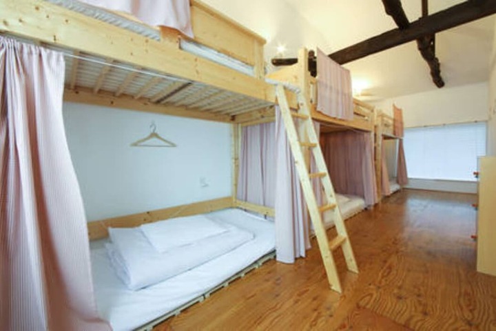 Room 19 of 53