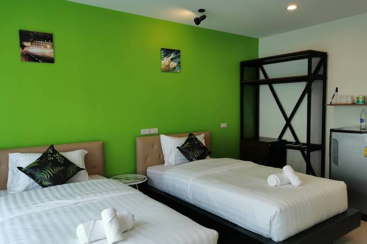 Room 12 of 51